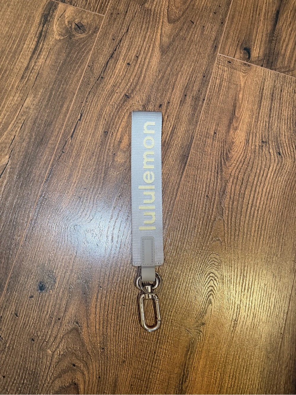**NWOT** Lululemon Never Lost Keychain